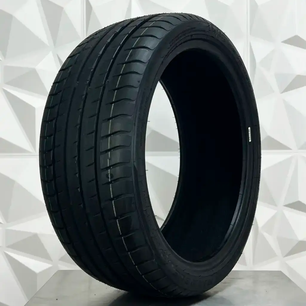 LLANTA TALON TH202 235/55R18 TRIANGLE 104W